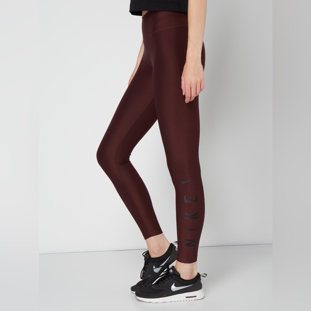 NIKE Leggings Dri-FIT in Bordeaux